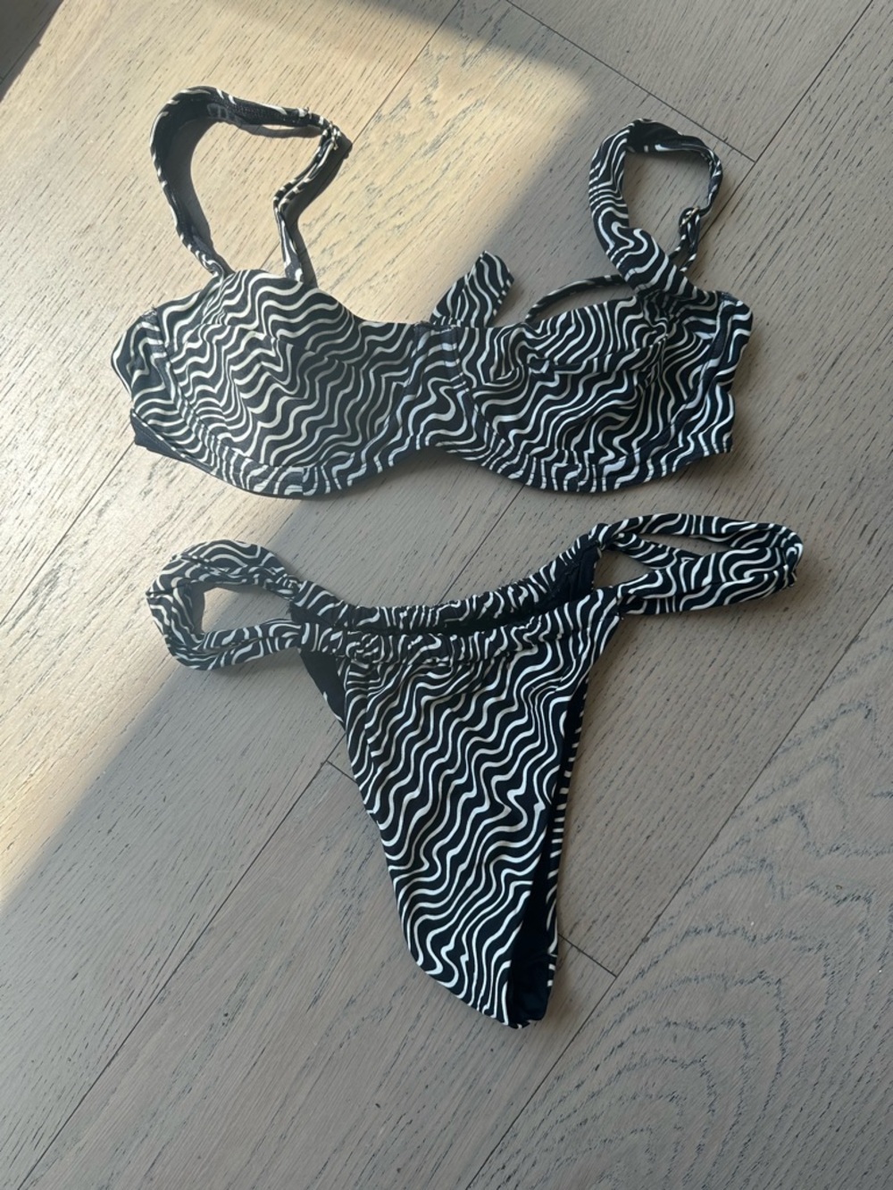 Monday Swimwear Black & White Wavy Print Bikini